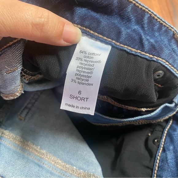 Maurices Blue Everflex High Rise Distressed Skinny Stretch Denim Jeans Womens 6 - Picture 5 of 7